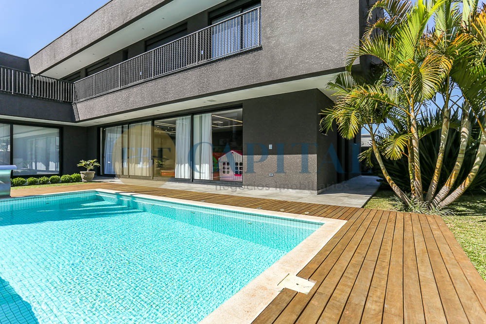 Residência Alto Padrão – 5 Suítes, Piscina e ELEVADOR no Alphaville Graciosa – 500m² de Sofisticação… Um verdadeiro espetáculo!!!