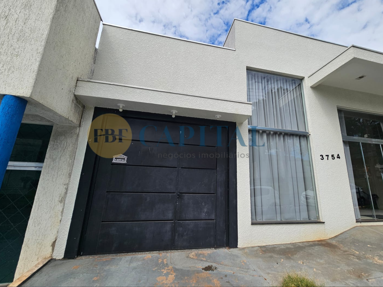 Aluga-se Residência localizada “ZONA VII”