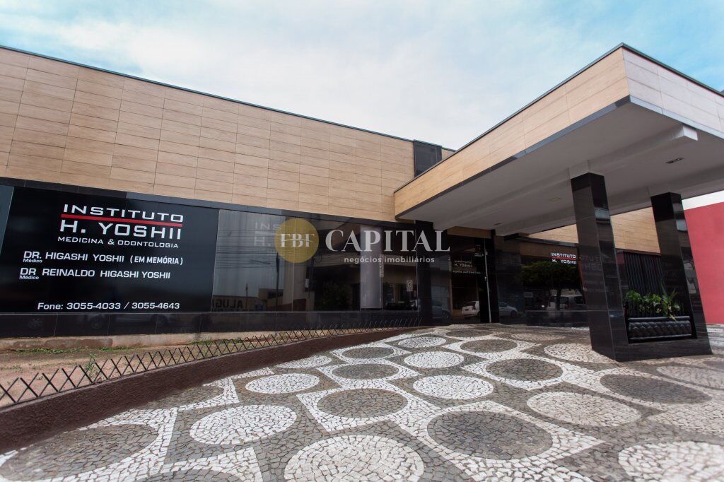 CLÍNICA / PRÉDIO COMERCIAL À VENDA “ZONA III”