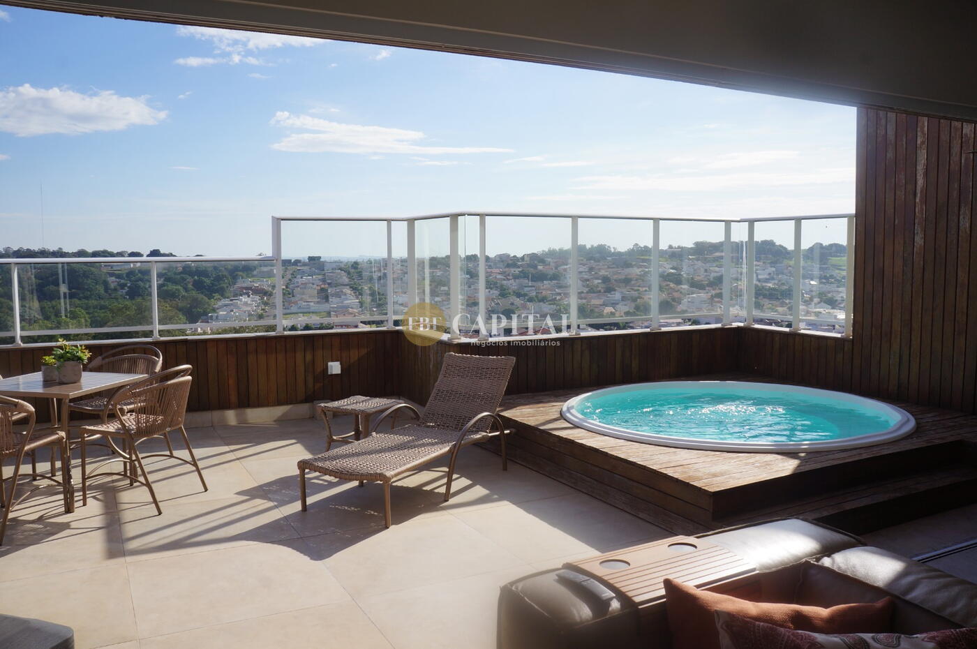 Aluga-se Apartamento Duplex Alto Padrão no EDIFÍCIO RESIDENCIAL “SOLAR DAS PALMEIRAS II”