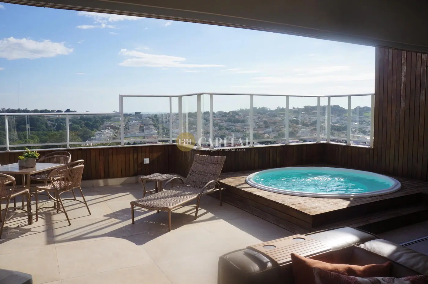 Aluga-se Apartamento Duplex Alto Padrão no EDIFÍCIO RESIDENCIAL “SOLAR DAS PALMEIRAS II”